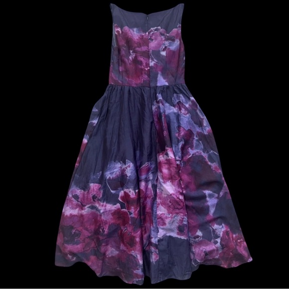 LILA ROSE NEIMAN MARCUS LINED SIZE 4 - Picture 3 of 4